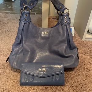 Authentic leather coach purse and matching wallet